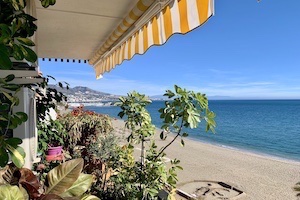 À vendre 1ere ligne de plage à Fuengirola