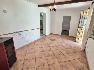 Maison mitoyenne, 2 Chambres, R5111419
