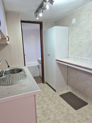 Maison mitoyenne, 2 Chambres, R5185927